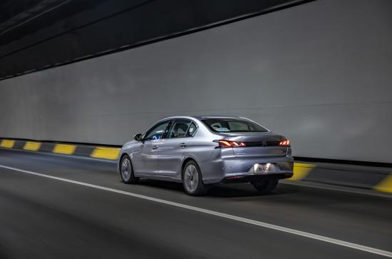 超长5年0息超低3成首付“家轿卷王”