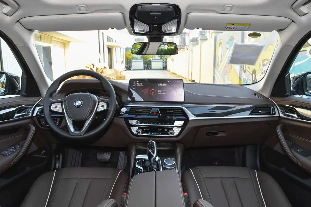 抛开品牌什么车最值得买,抛开价格谈5系和a6