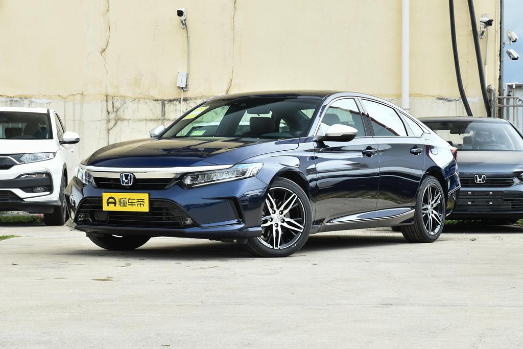 英仕派精致版2022款功能操作,英仕派2022款精致版落地多少