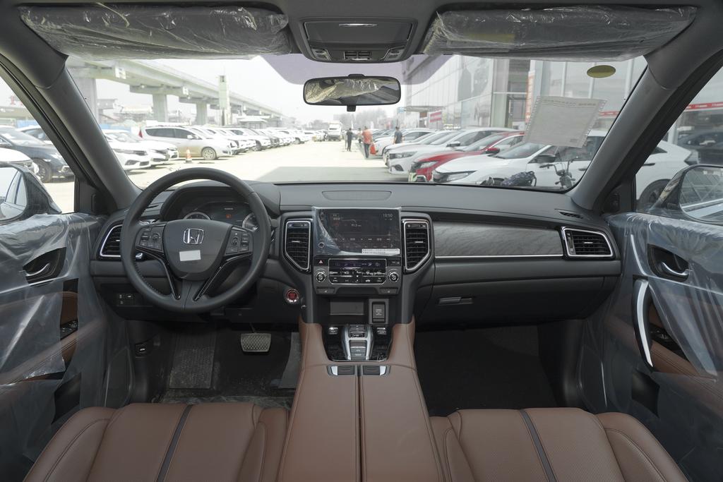 新款urv曝光车身加长主打轻奢主义,本田urv1.5t