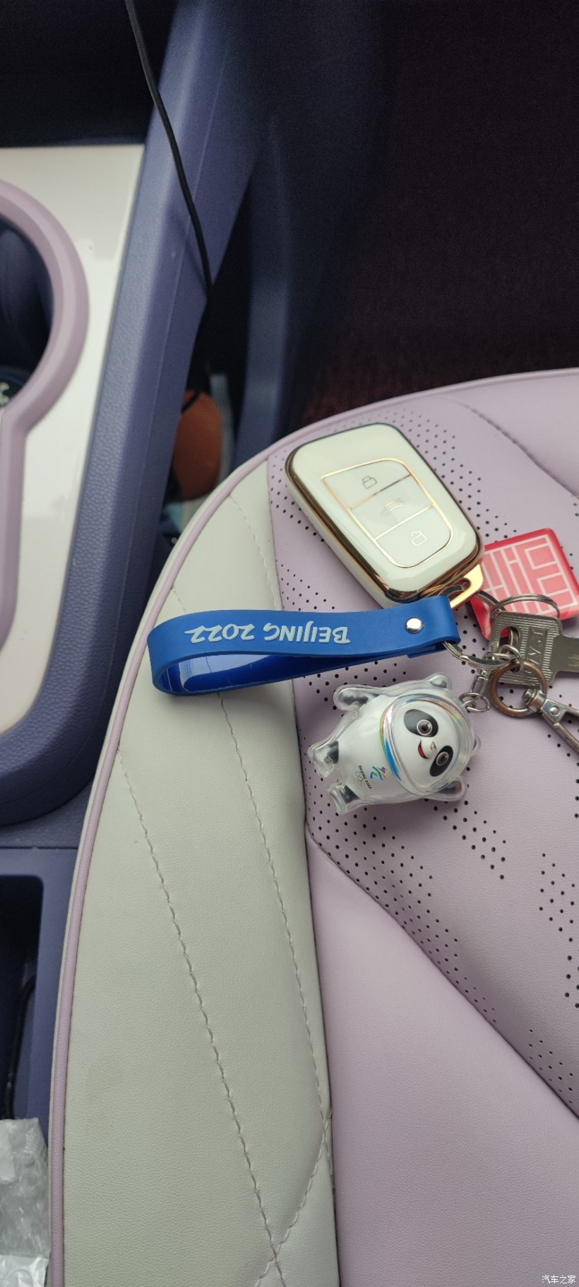 奇瑞小蚂蚁魅影紫落地价格,奇瑞小蚂蚁灰魅紫