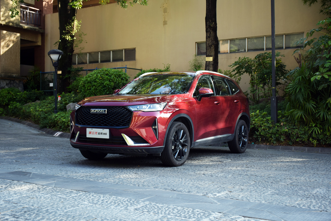 回顾哈弗h6蝉联销冠,新款哈弗h610万公里用车感受