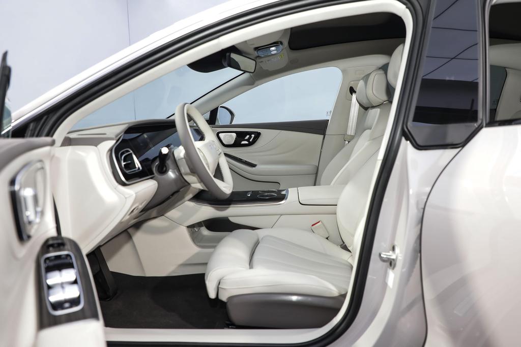 飞凡f7电动汽车怎么样,飞凡f7哪里能试驾