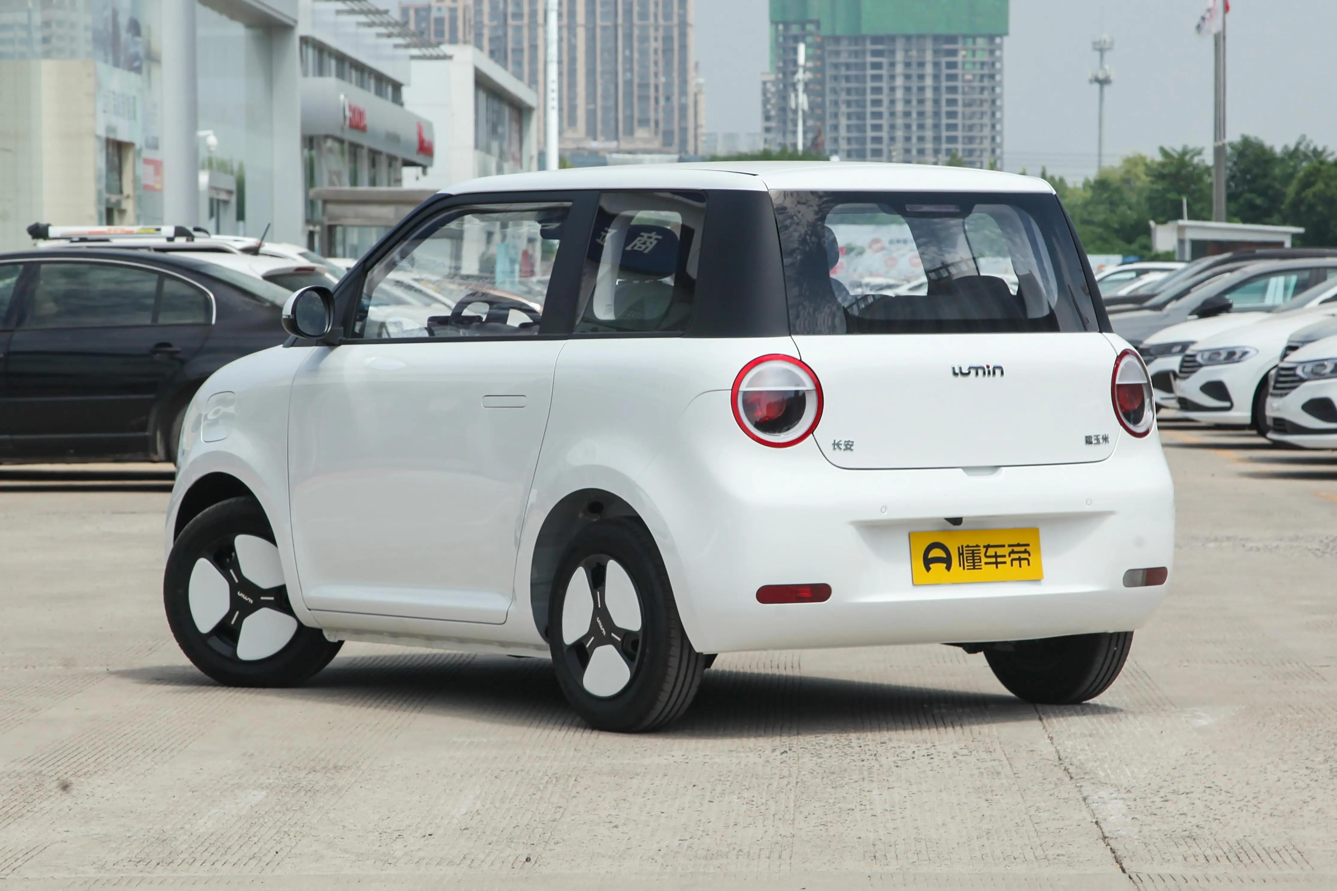 长安lumin售价3.99万,长安lumin官方售价4座