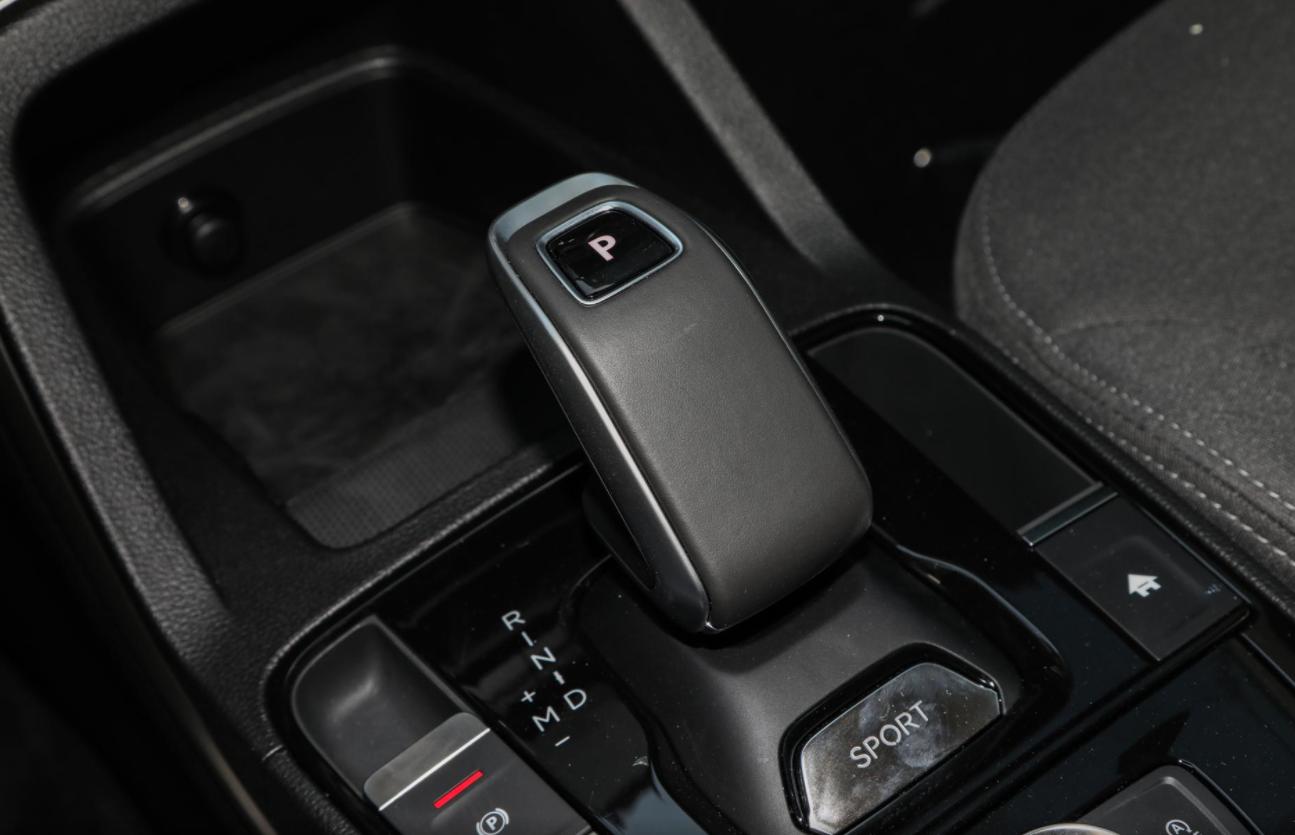 观致518款1.6t自动旗舰版,观致5全新1.6t