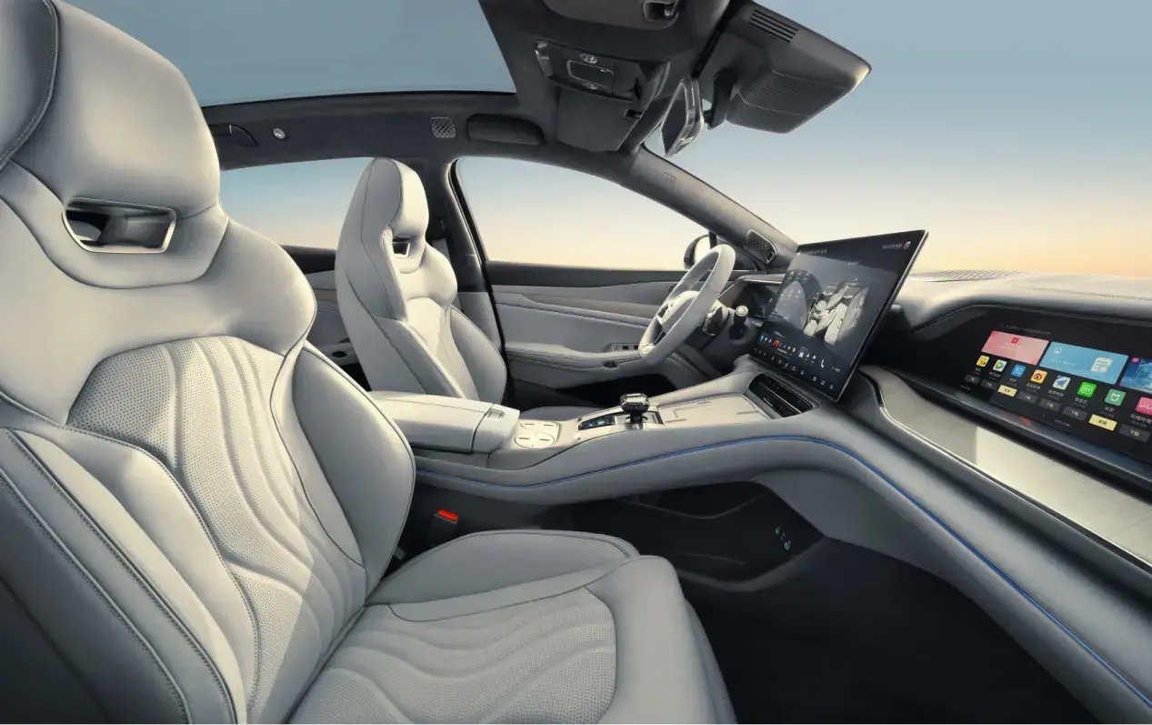 腾势n7全球首搭,腾势n7哪款有帝瓦雷