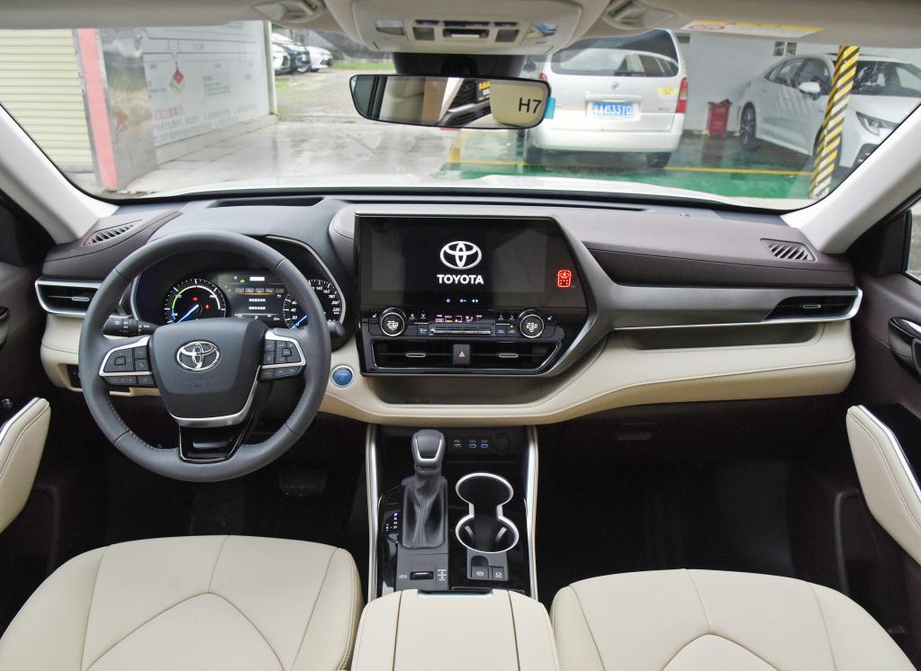 冠道ur-v汉兰达,ur-v和汉兰达哪个值得入手