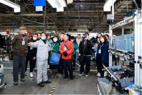 鎺㈣绁為緳宸ュ巶,鍙傝绁為緳姹借溅宸ュ巶