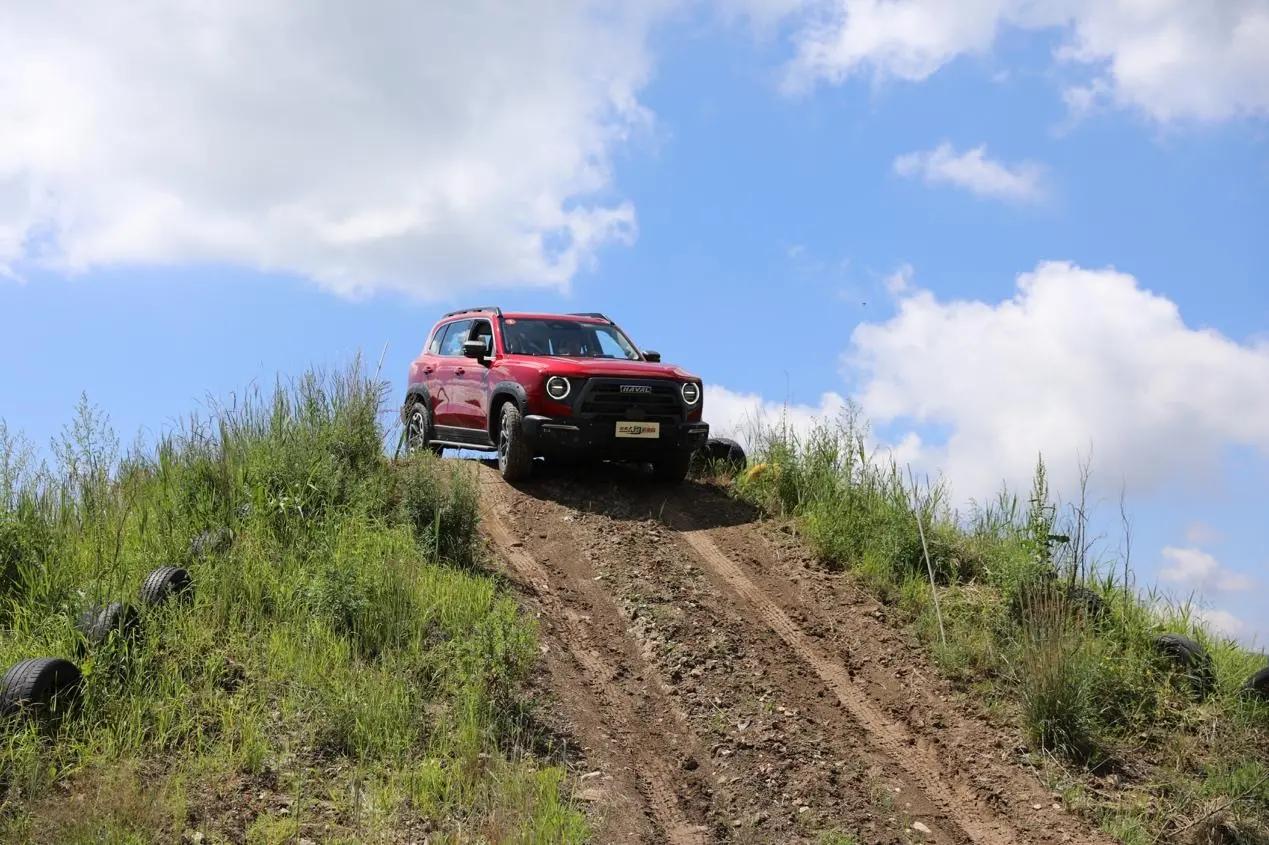 尽情释放野性试驾哈弗大狗追猎版,沉静式体验哈弗大狗追猎版