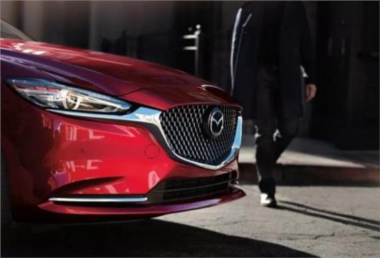 马自达昂克赛拉水晶魂动红,马自达水晶魂动红和铂钢灰