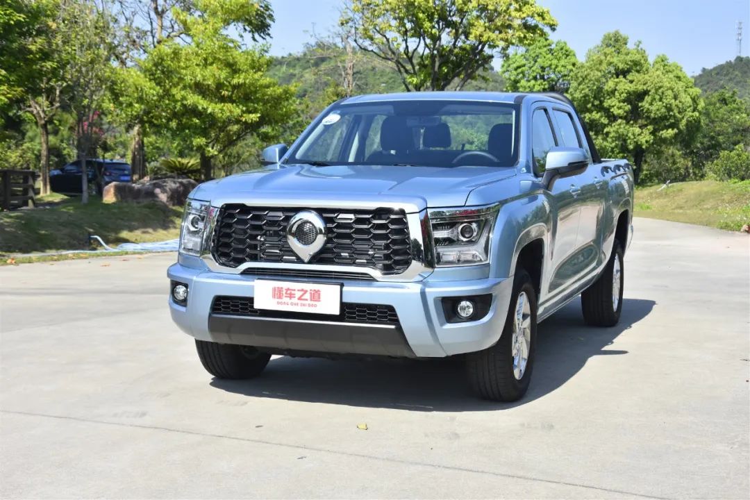 长城金刚炮手动挡四驱视频,长城金刚炮落地价自动挡试驾