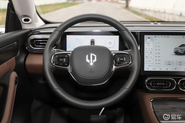 零跑C11怎么样纯电,零跑c11乘客怎么开车门