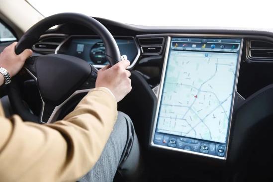 安卓手机和c11如何交互,c11怎么三屏联动