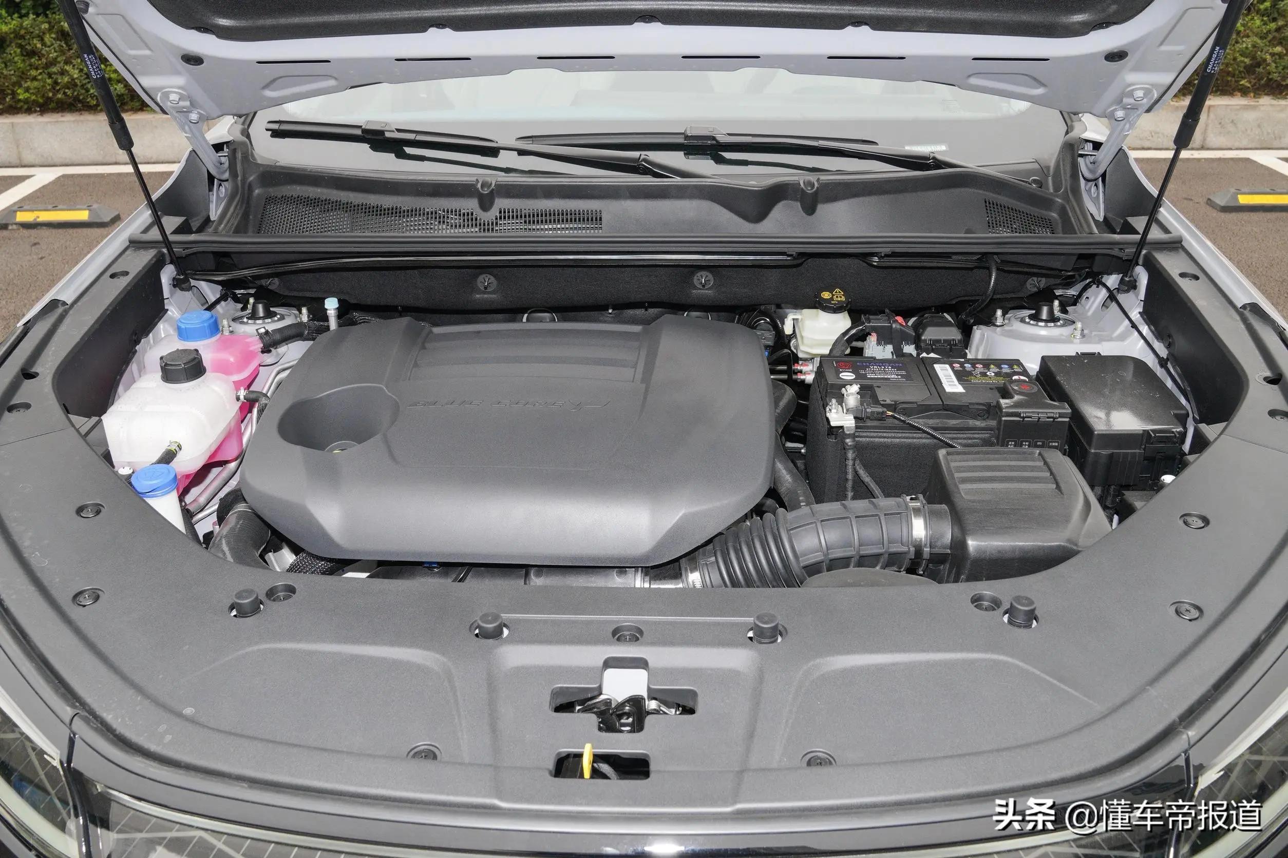 二代长安cs75plus1.5真实油耗,长安cs75plus选1.5还是2.0