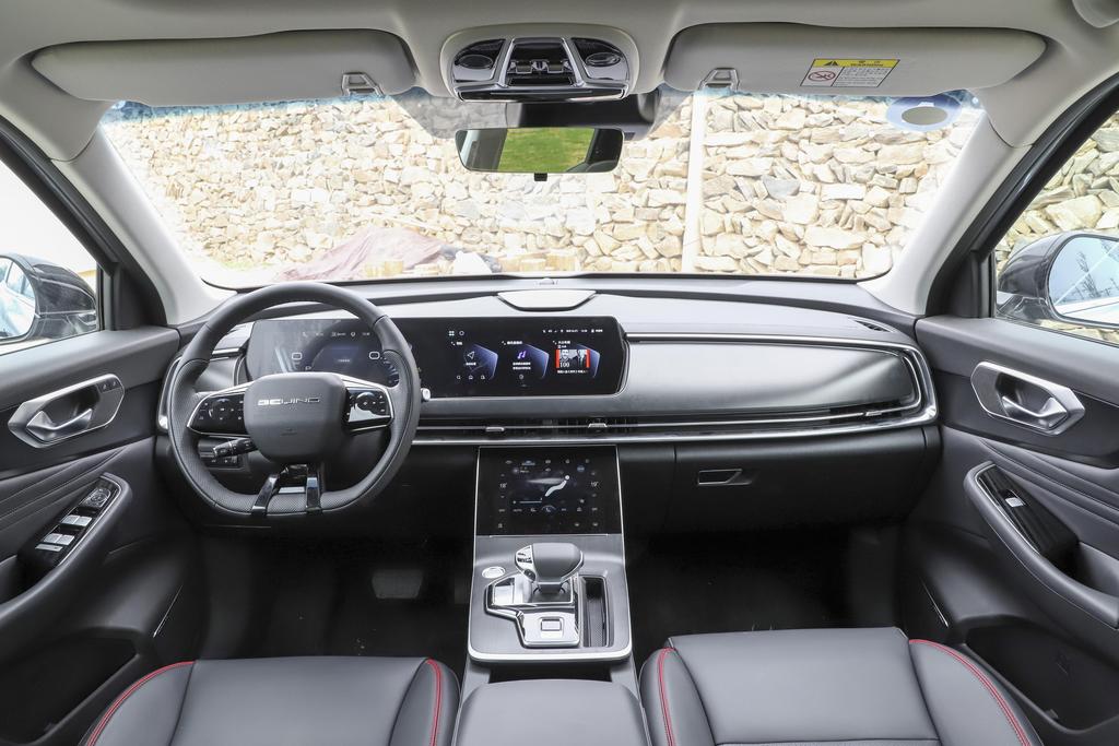 全能小型suv大全,2023款北京x7suv超享版