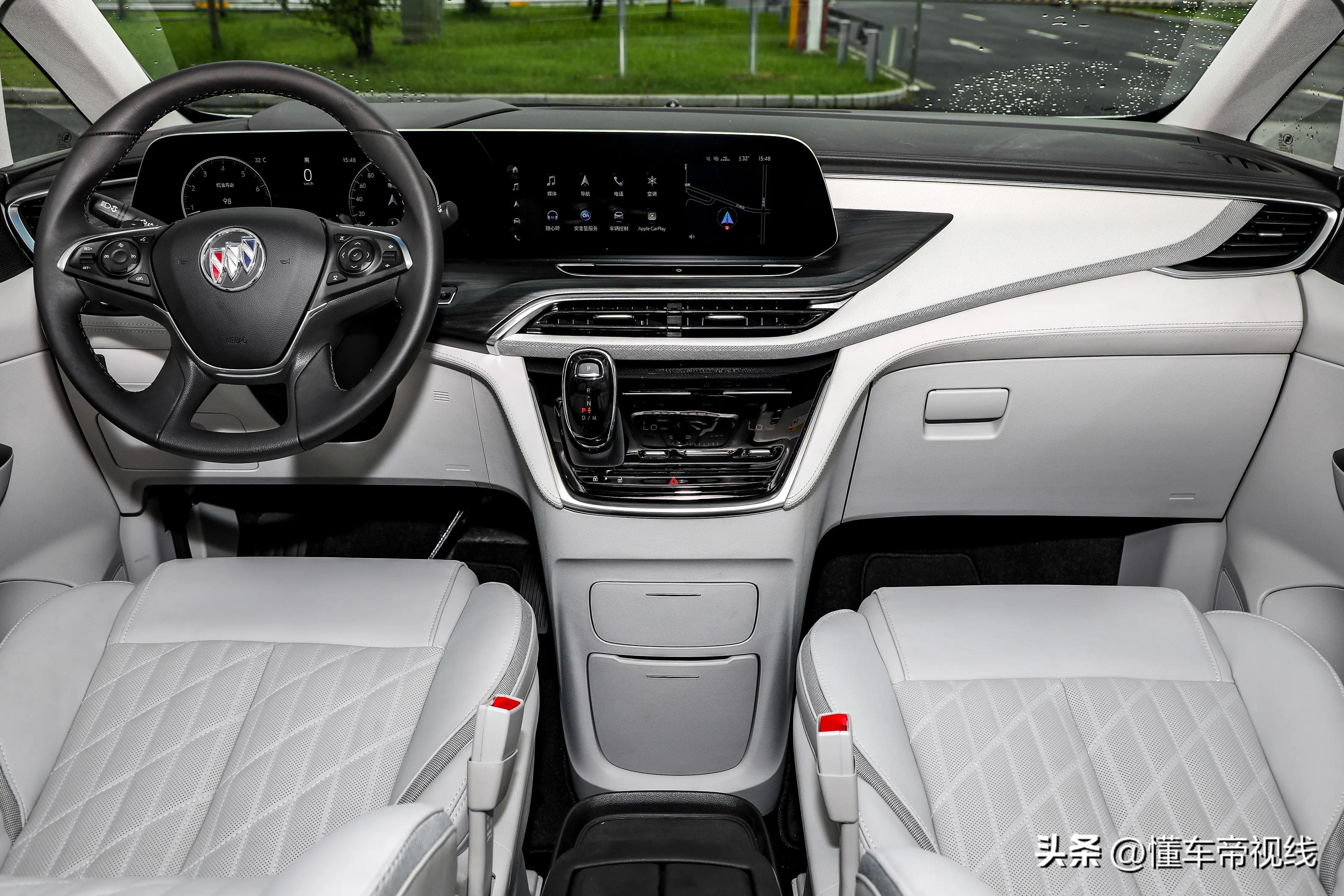 别克gl82022款es陆尊653t豪华型,最新款gl8es陆尊落地价