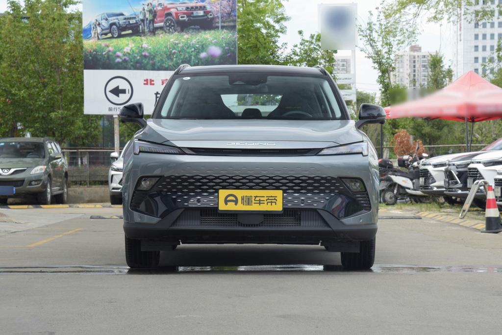 北汽魔方百公里加速,颜值高动力强油耗低配置高