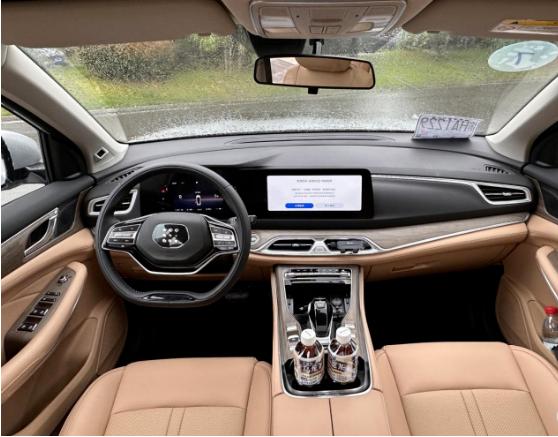 新能源车蓝电e5静态测评,蓝电e5七座试驾