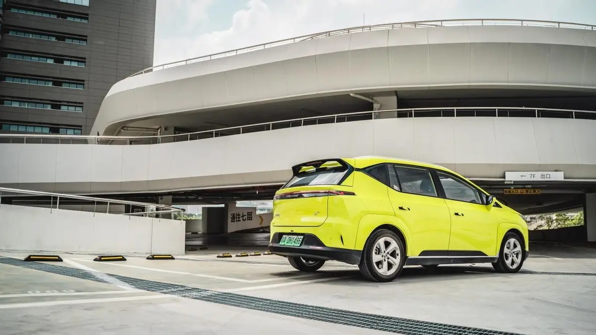 合创z03潮酷版620公里全款多少钱,13.28万起的2022款合创z03怎么选