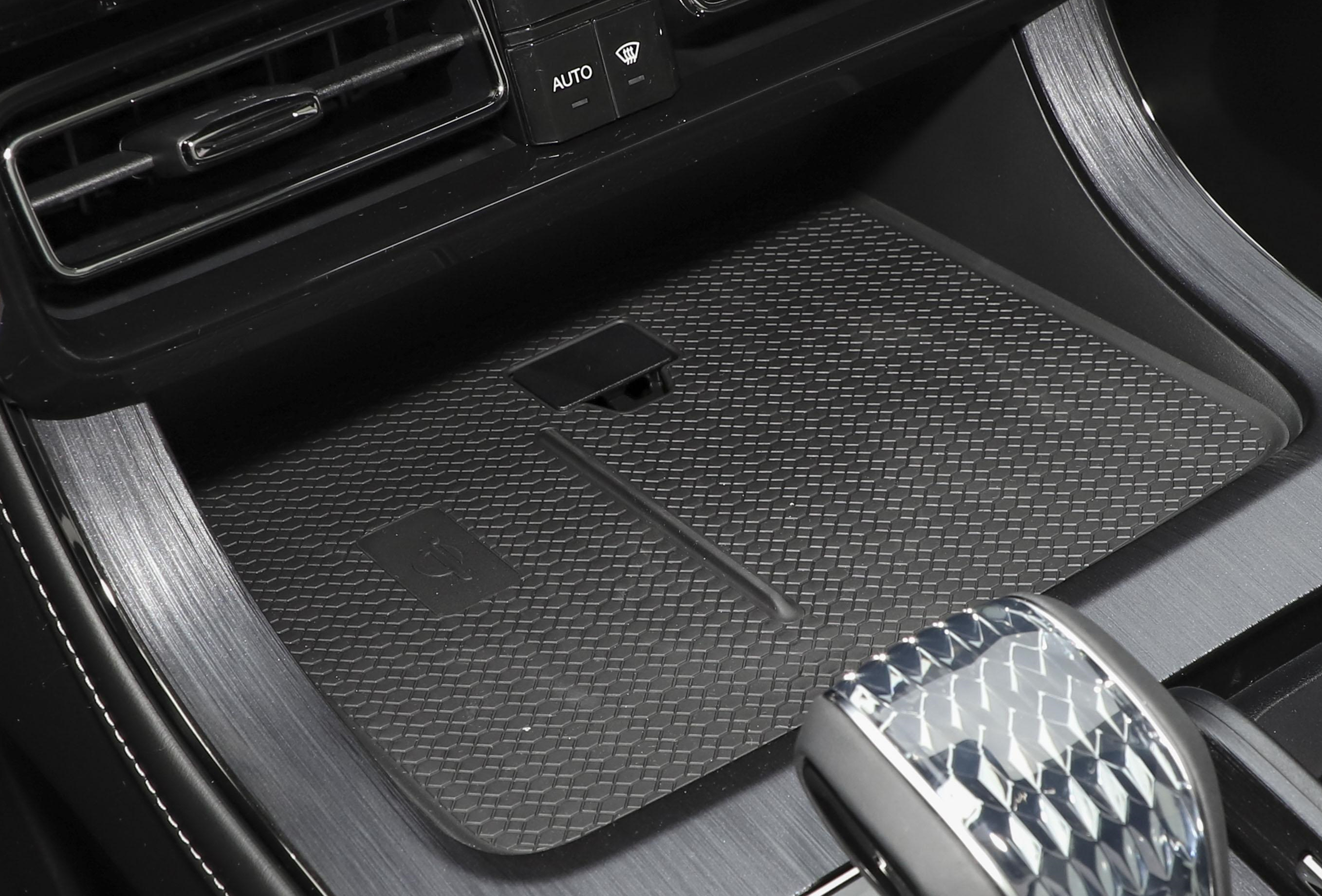 第二代传祺gs8四驱混动版功能介绍,传祺全新第二代gs8混动版车型已到