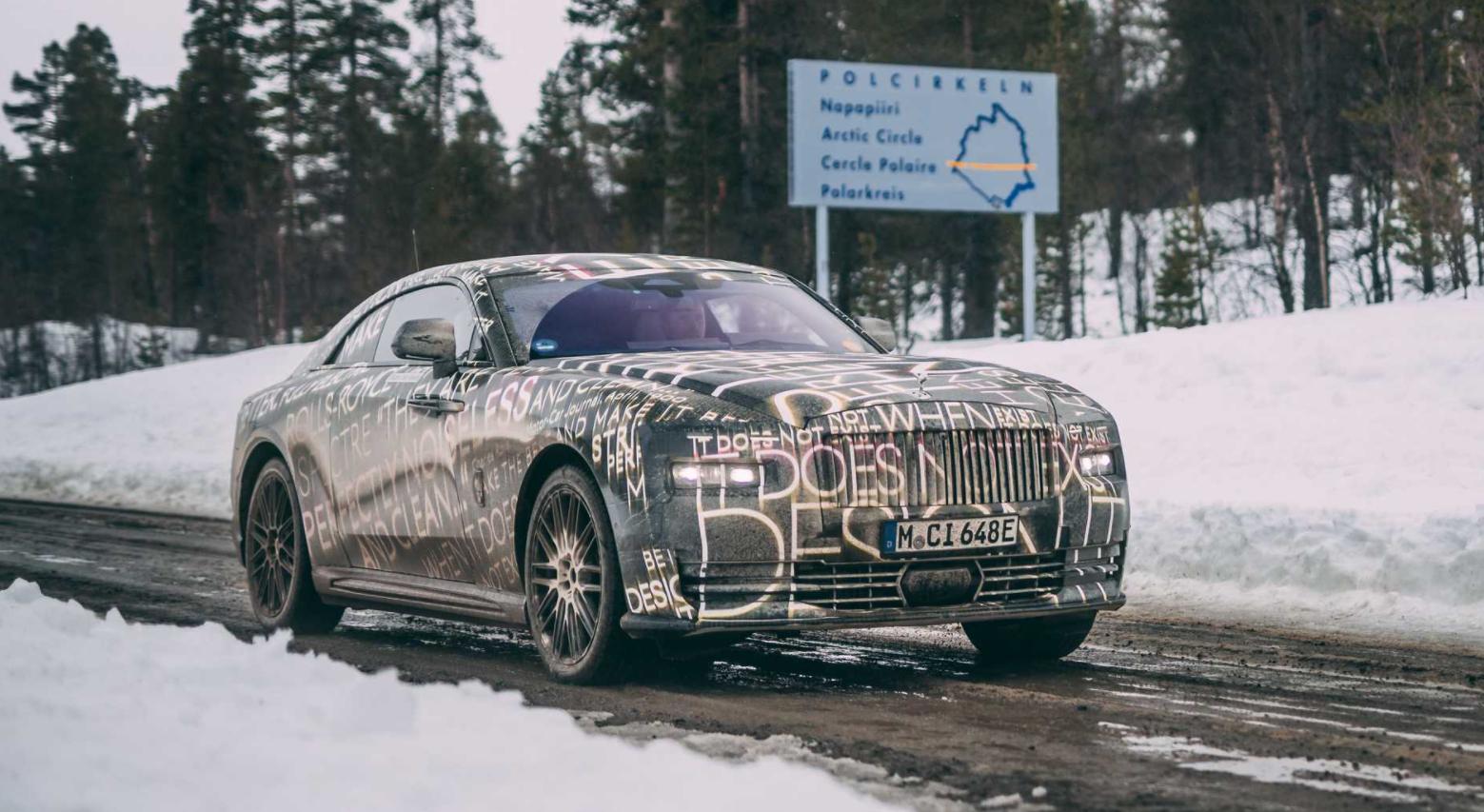 劳斯莱斯电动车闪灵曝光,劳斯莱斯闪灵电动车落地价