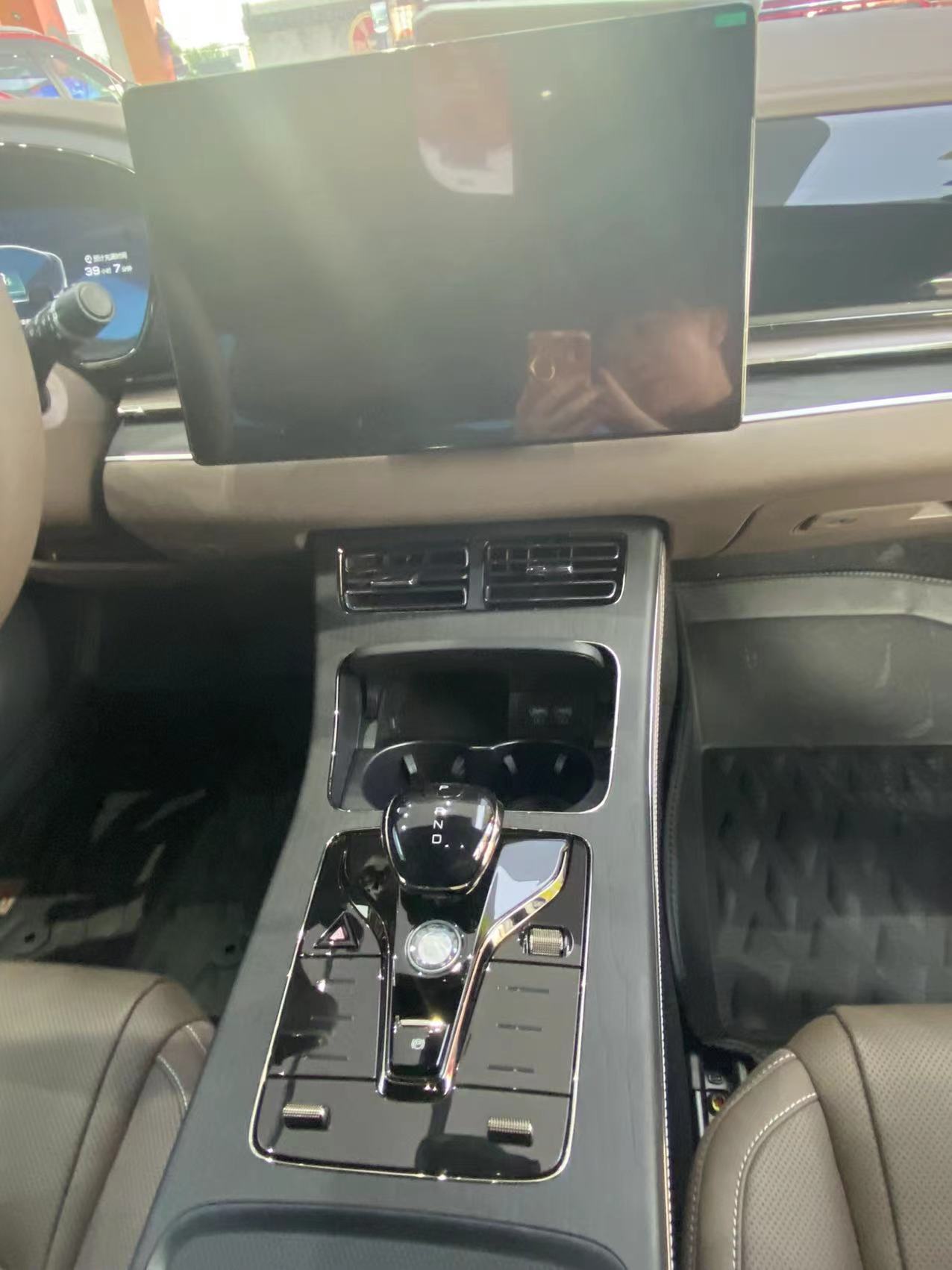 送生日礼物给老婆现金,送老婆生日礼物要有意义的