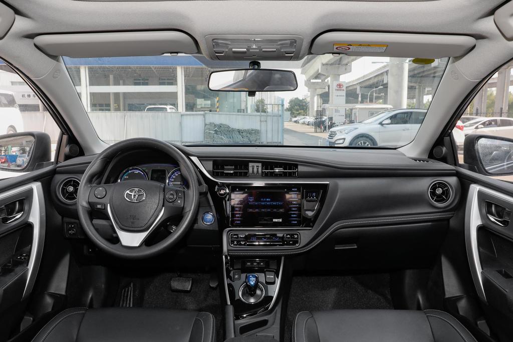 卡罗拉双擎2021年元月免购置税吗,2023年新卡罗拉1.2t购置税减半吗