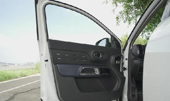 天逸共创版对比天逸beyond,天逸beyond新老车型对比