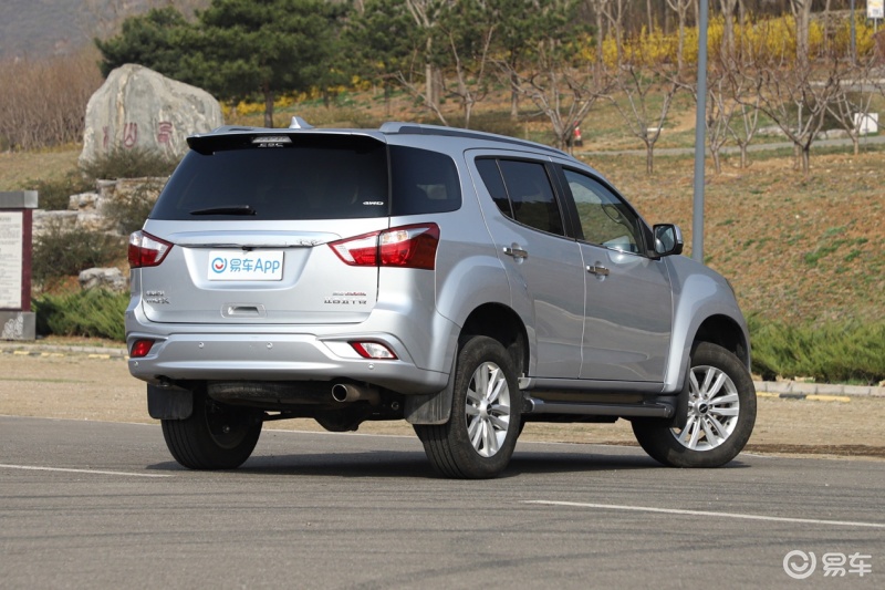 国产可家用可越野的硬派suv推荐,50万以上性价比高的硬派越野suv