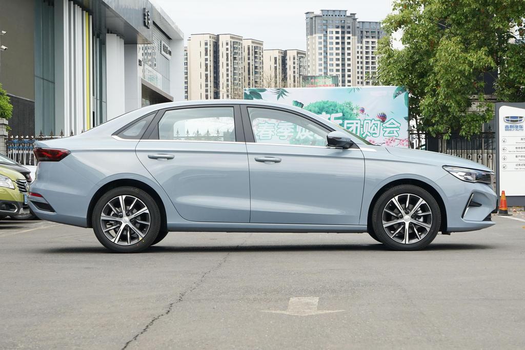 吉利帝豪第4代冠军版顶配车机,吉利帝豪第四代旗舰版仪表