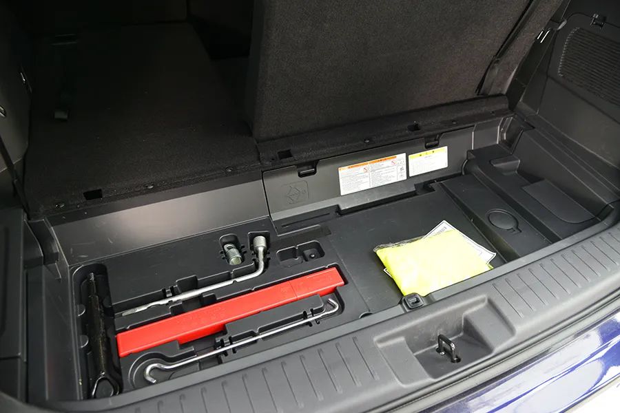 汉兰达骑士还是奶爸,老款汉兰达比新款好看