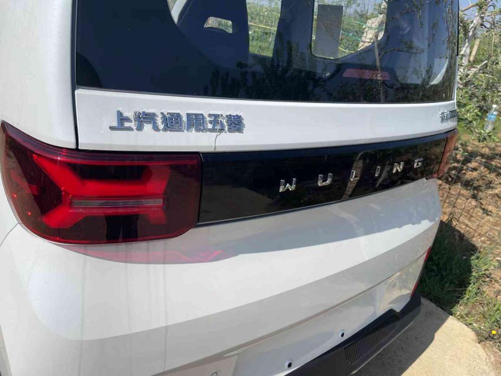 月销超3万五菱mini,宏光miniev2020款轻松上路多少钱