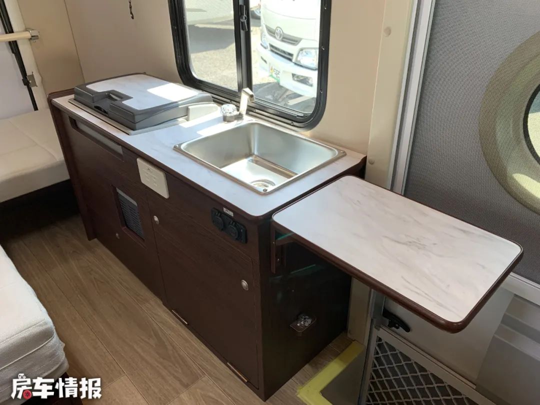 20万左右丰田大七座车长过五米,20多万床车最佳车型