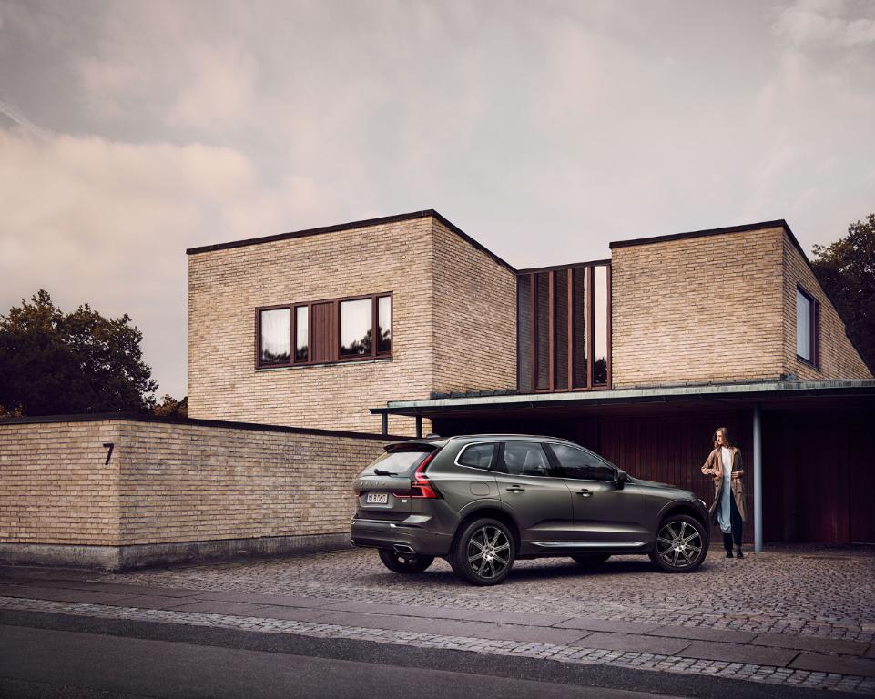 沃尔沃新款xc60携手中国足球,沃尔沃xc60一击制胜