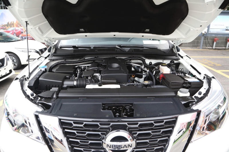 国产可家用可越野的硬派suv推荐,50万以上性价比高的硬派越野suv