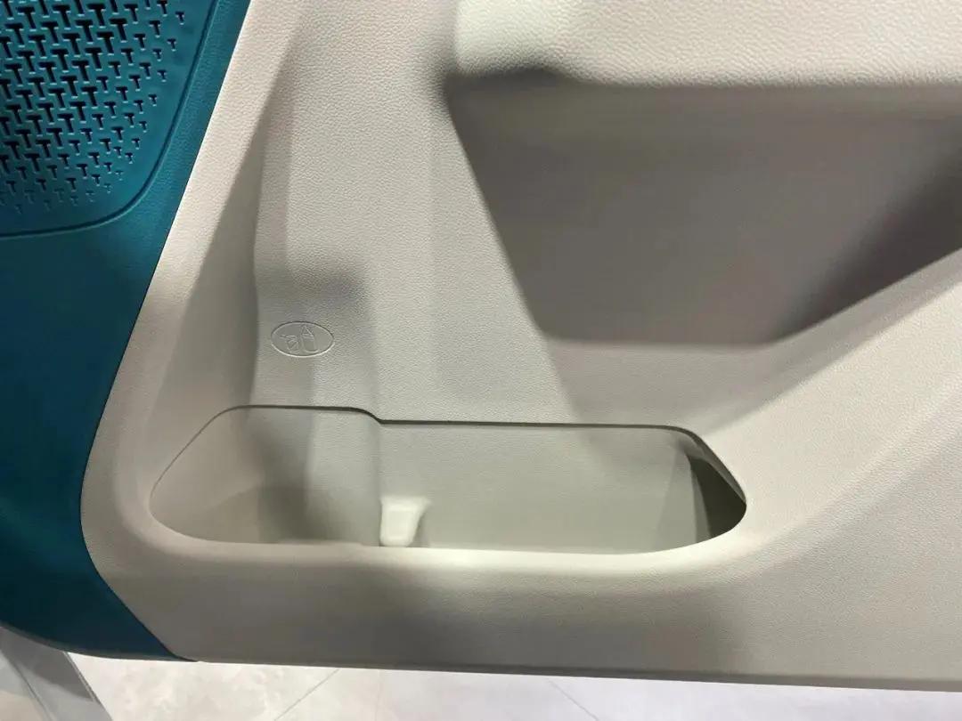 长安Lumin上班代步接娃放学,好工具