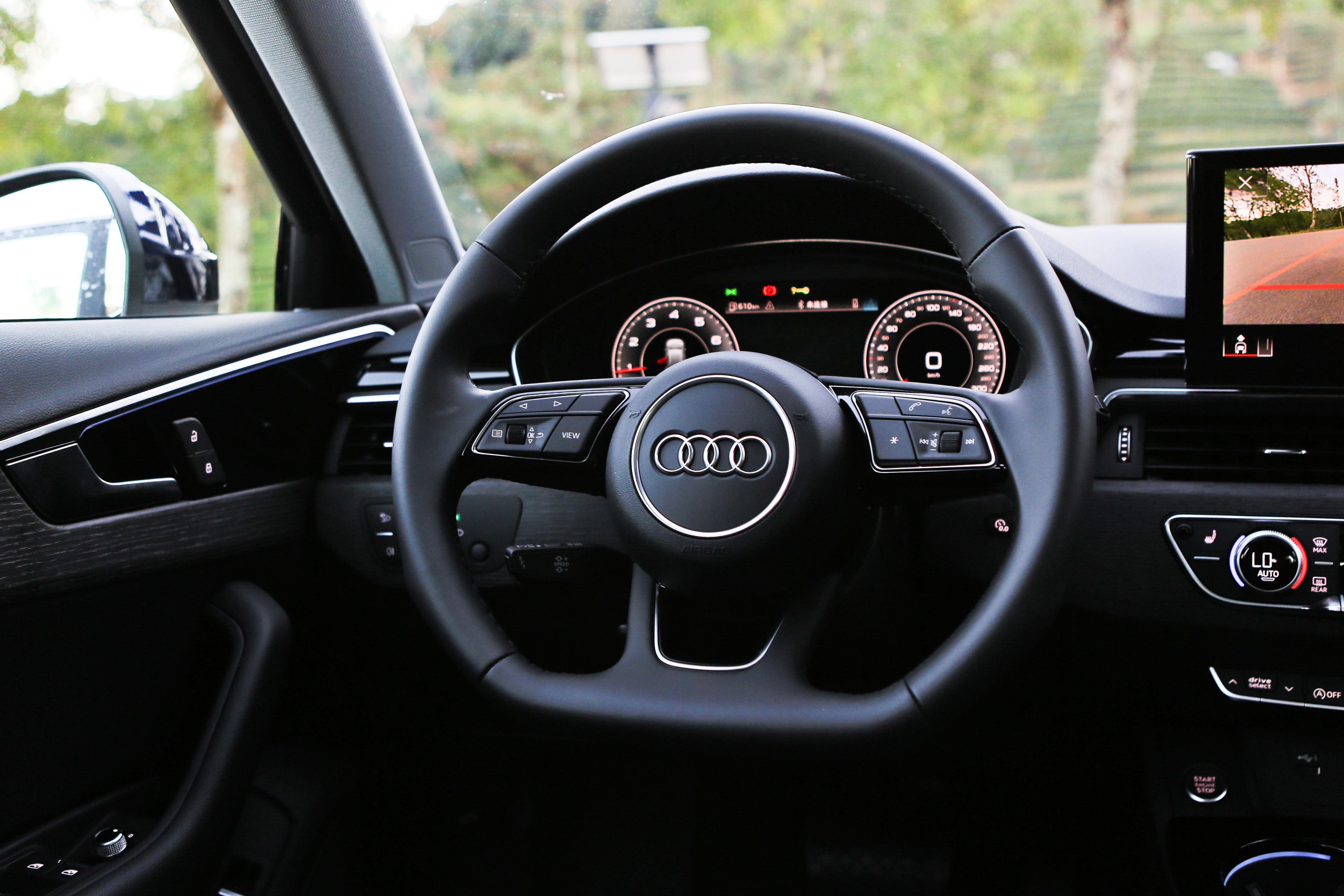 奥迪a4最新款2.0t都有什么配置,奥迪a4这款车最大的性能是什么