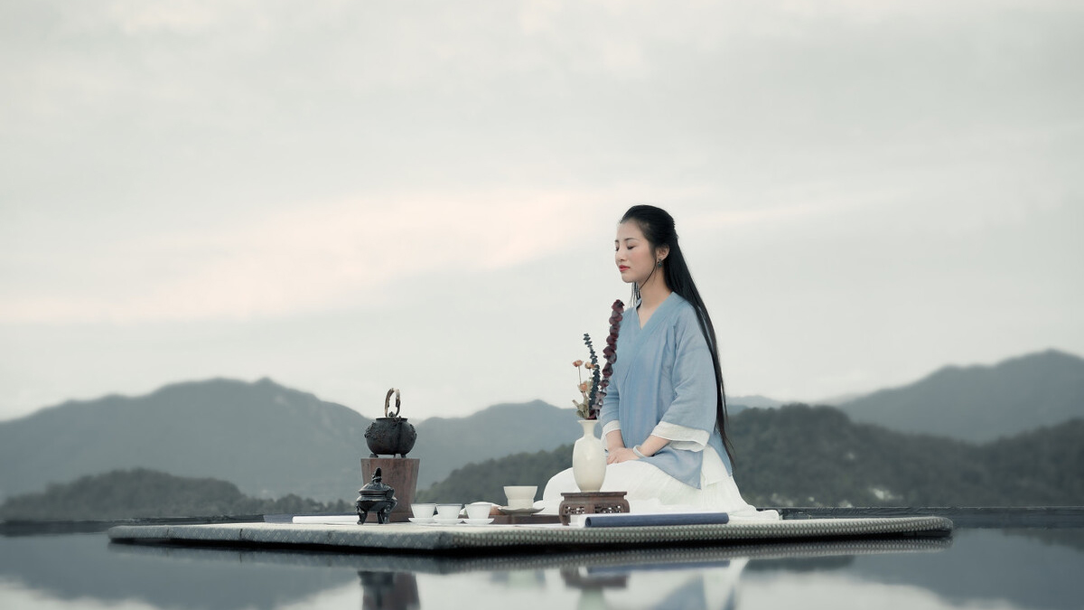 小说：她跟王爷是雇主跟员工的关系，村里人乱说，竟造谣他看上她