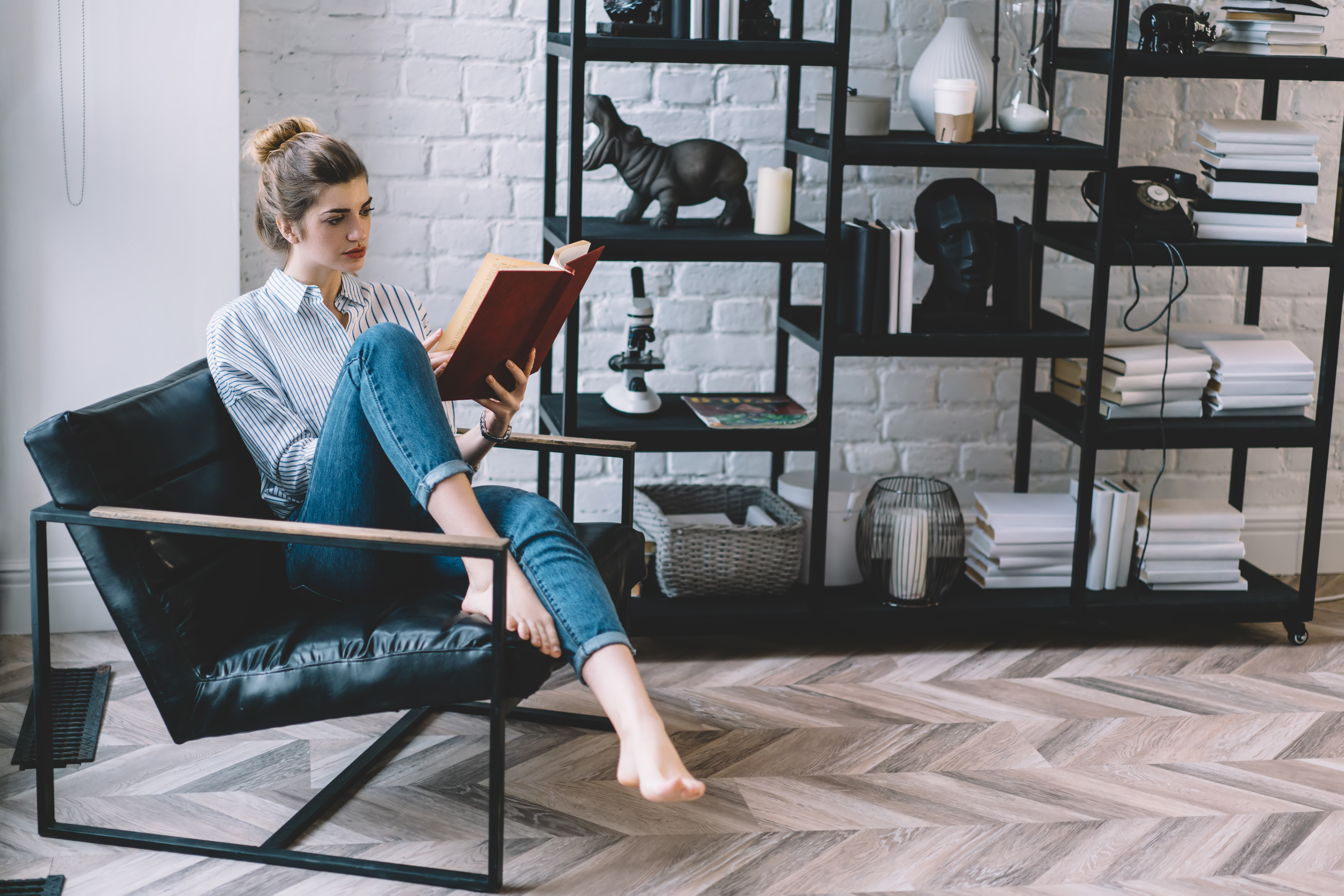 去凉山旅游感受彝族风情,登上山顶看美景泸溪河