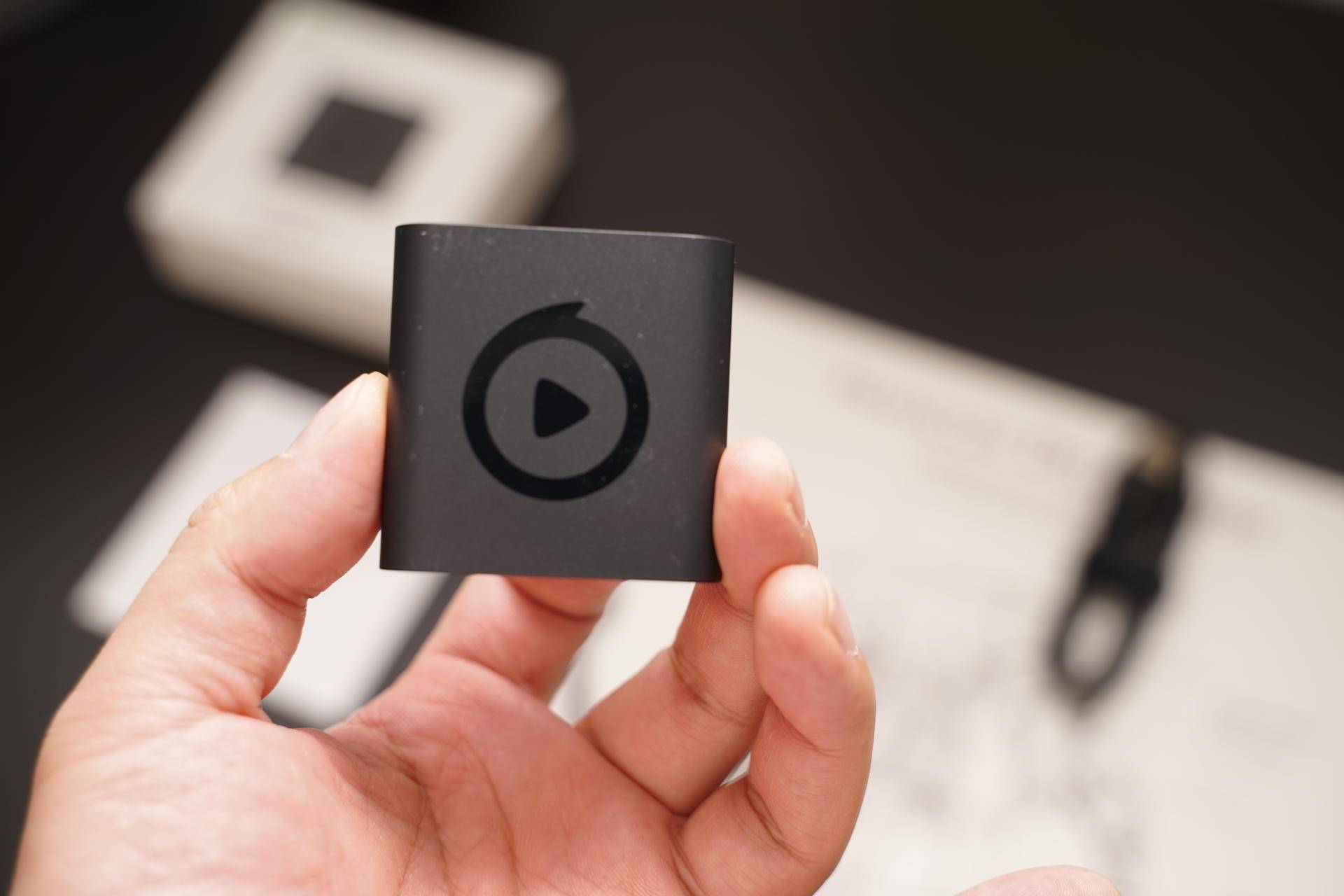 Zaaap!众测地表最强投屏利器爱奇艺电视果5S测评体验