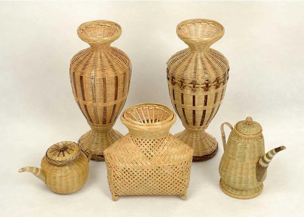 一个会做玩具的老木匠，众人甘愿喊他爷爷，他是葫芦娃爷爷吗？