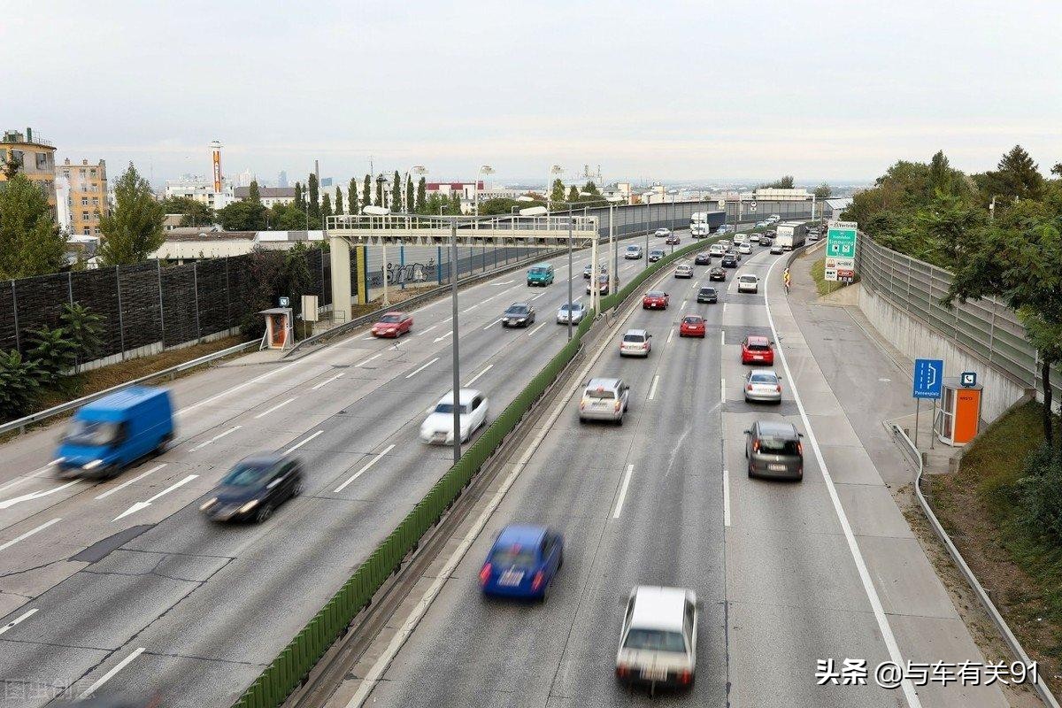 新手跑高速如何避免紧张,高速公路怎么避免出事故