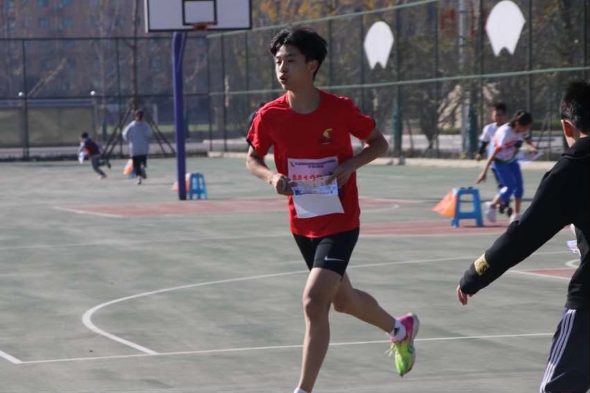 二中定向越野队,郑州二中足球队2017