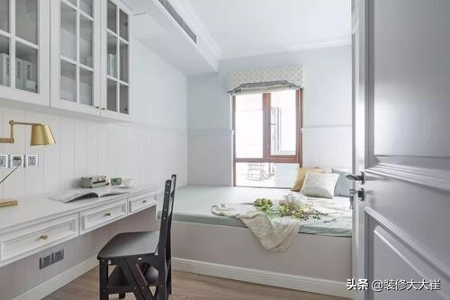 东北榻榻米和床哪个更实用,房子装修榻榻米到底好不好