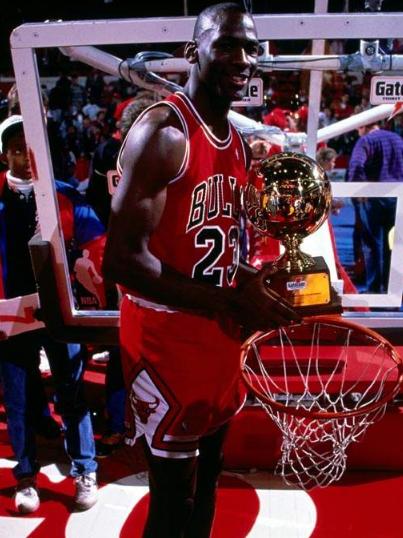 为什么这么多人炒aj球鞋,最近几年的aj球鞋