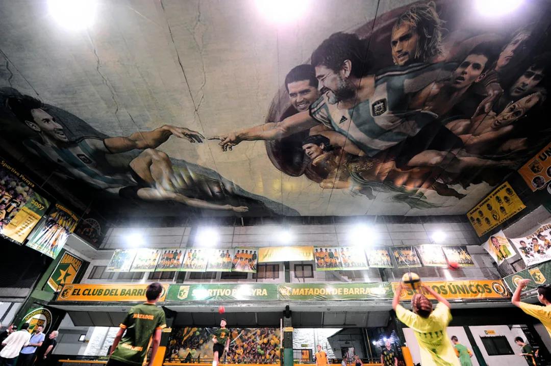 足球经典瞬间马拉多纳,马拉多纳经典足球集锦