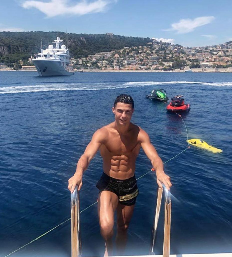 c罗吸金王完整版,c罗赚钱体坛第一