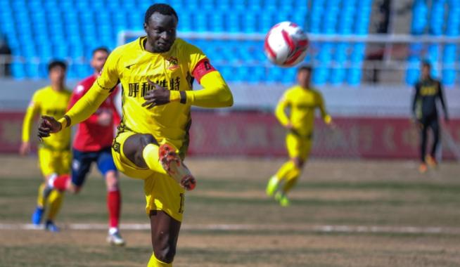 中甲严重犯规,中甲足球恶意犯规