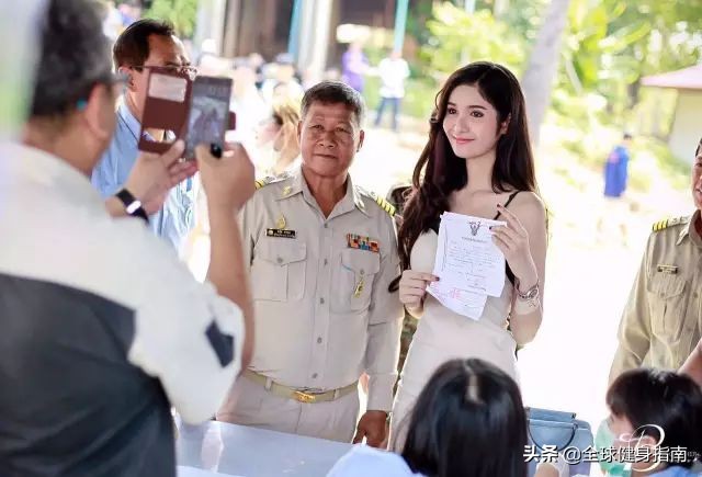 泰国征兵美女视频大全,泰国征兵现场女神