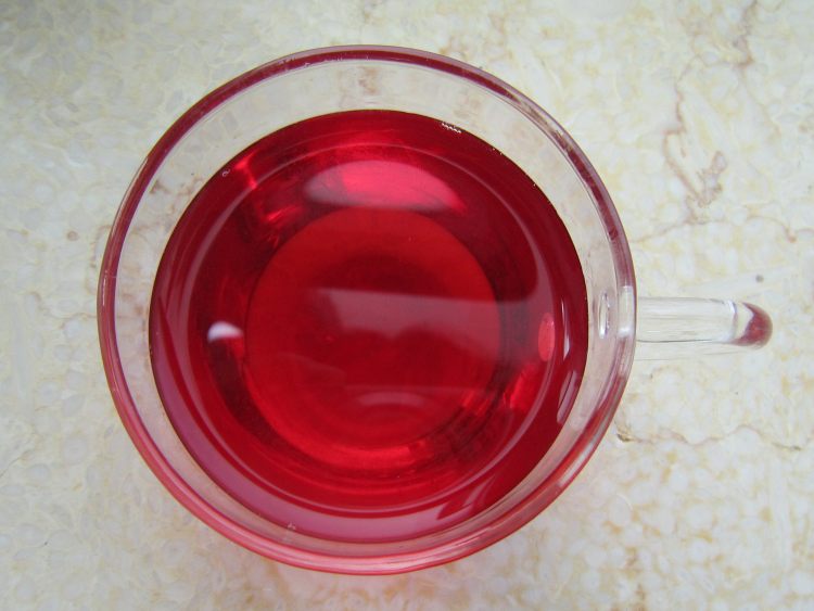 杨梅酒怎么泡出来好看又好喝,怎么泡的杨梅酒才好喝